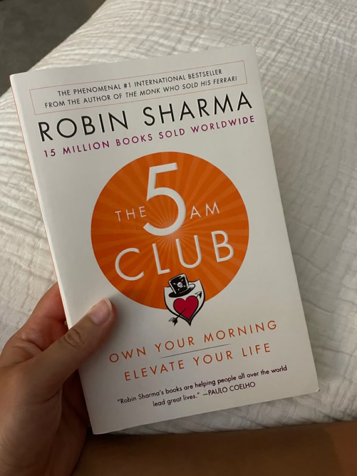 The 5 AM Club by Robin Sharma
